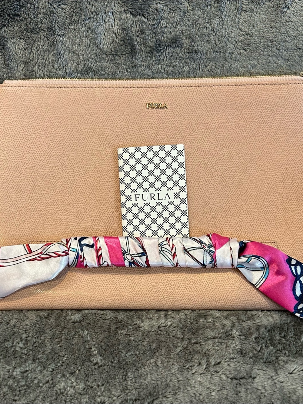 Furla Blush Pink Leather pouch Clutch with Scarf Wrap made in Italy - Picture 3 of 10